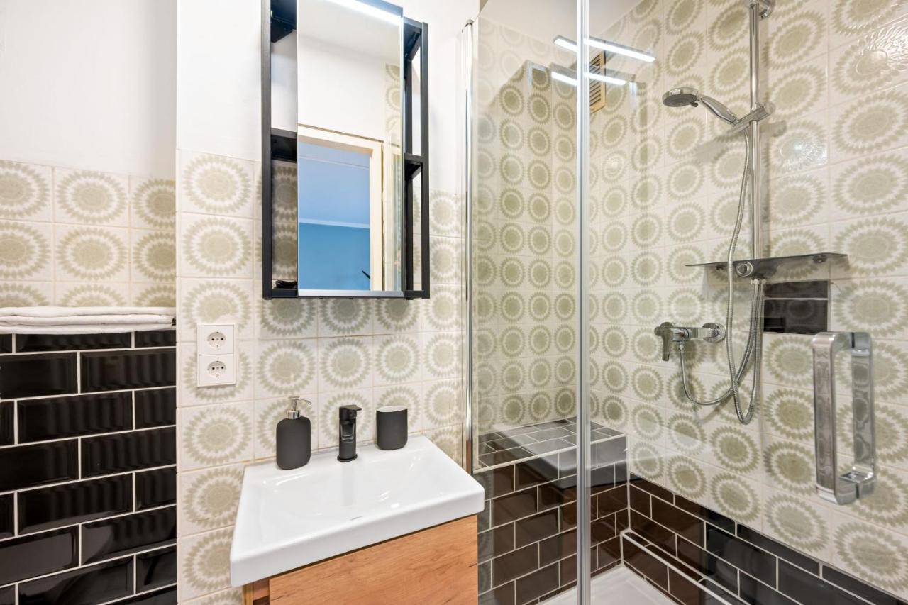 Sali Homes - Fewo Bluehendes Barock Ludwigsburg Luaran gambar