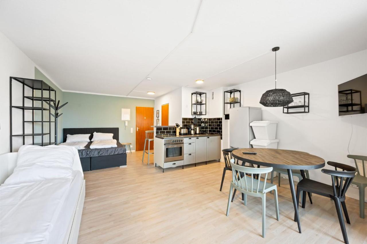 Sali Homes - Fewo Bluehendes Barock Ludwigsburg Luaran gambar