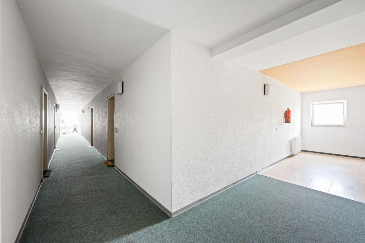 Sali Homes - Fewo Bluehendes Barock Ludwigsburg Luaran gambar